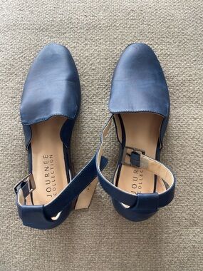 Journee Collection Blue Leather Slingback Flats